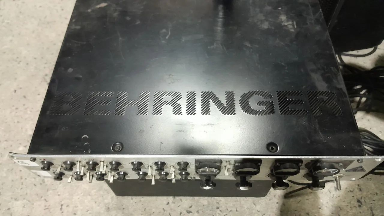 Compressor Behringer tube composer T 1952 - Foto 3