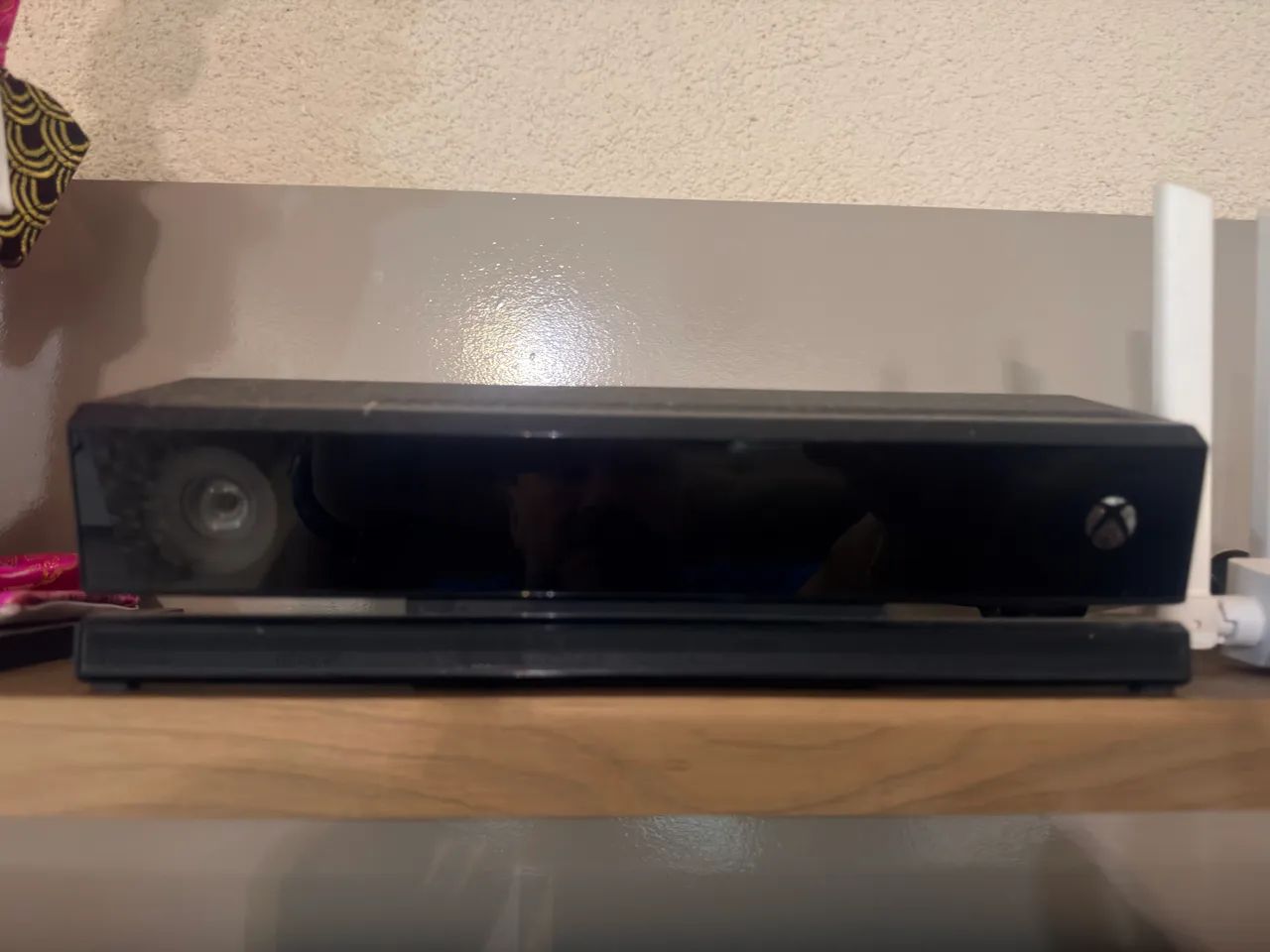 X box one com kinet e 2 controles  - Foto 5