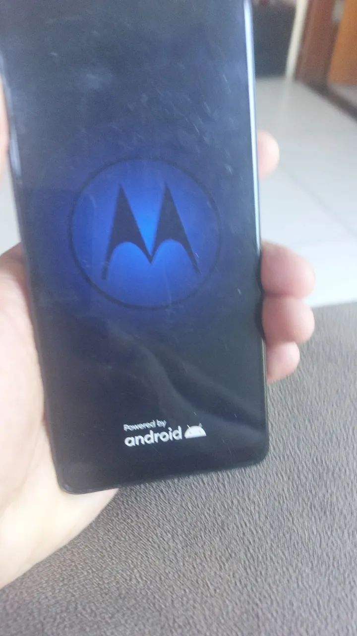 Celular Retirar peça 