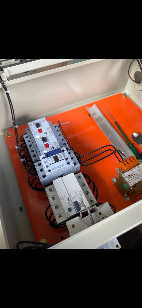 Eletricista instalador  - Foto 4