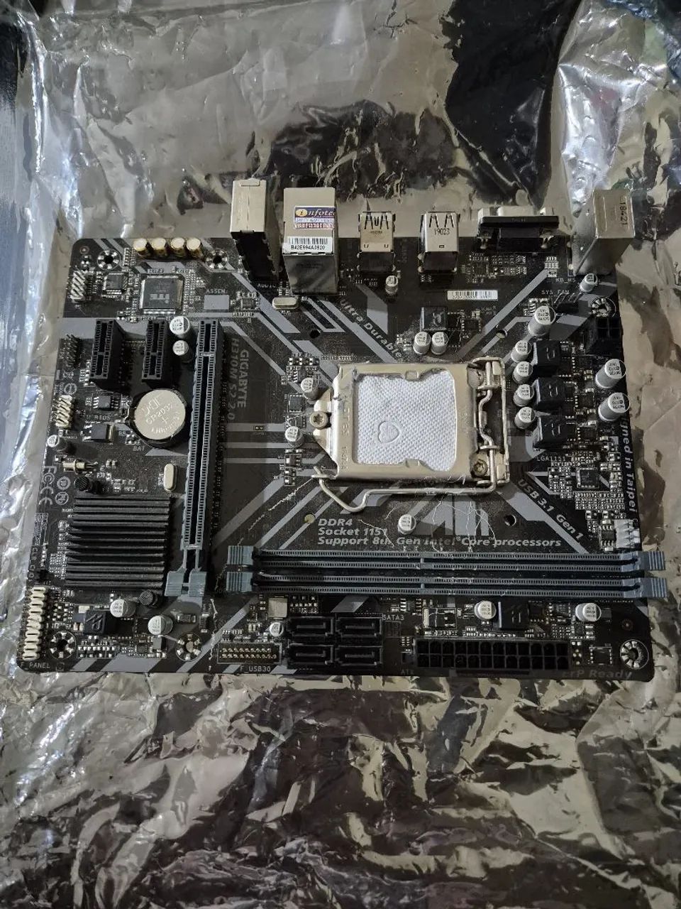 Placa mãe H310m Gigabyte  - Foto 3