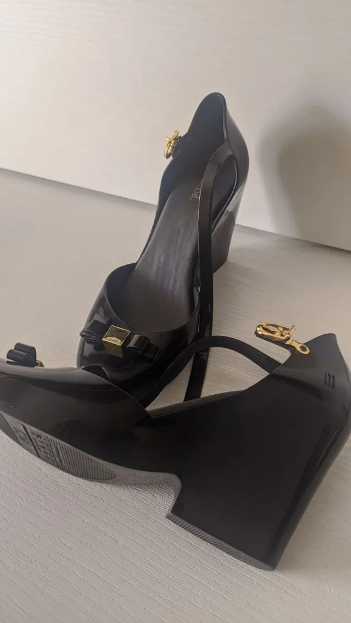 Melissa Lady Love Preta - 2016 - N° 35 - Foto 4