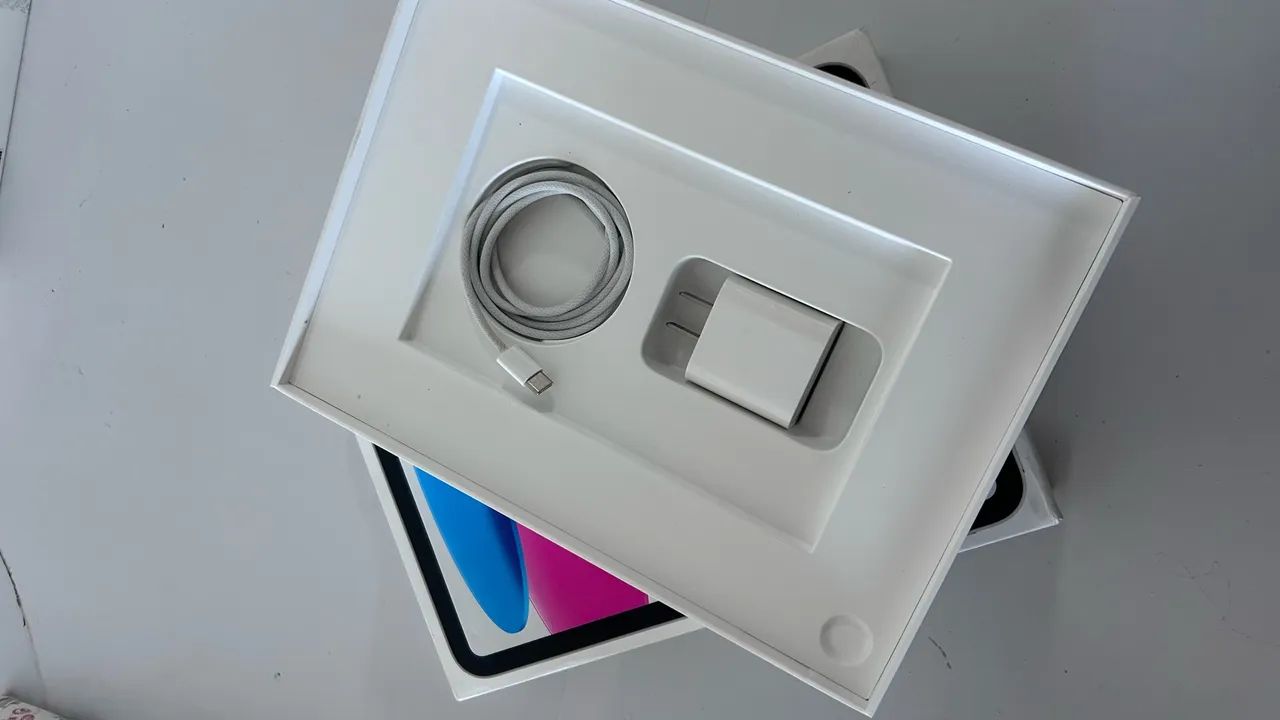Vendo iPad 11 A16 128gb Silver  - Foto 3