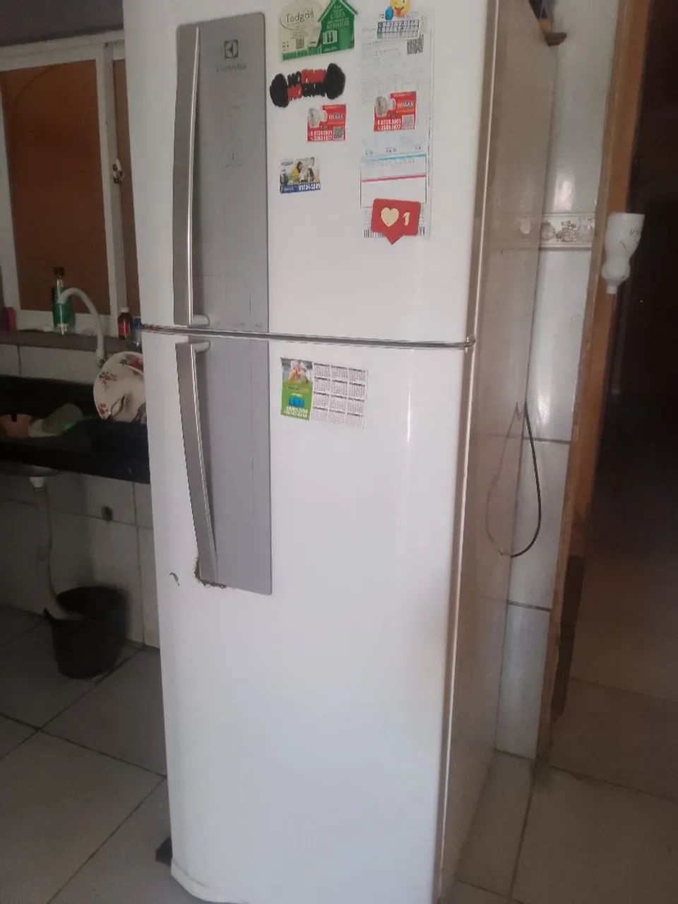 Geladeira Electrolux DF42 motor queimado