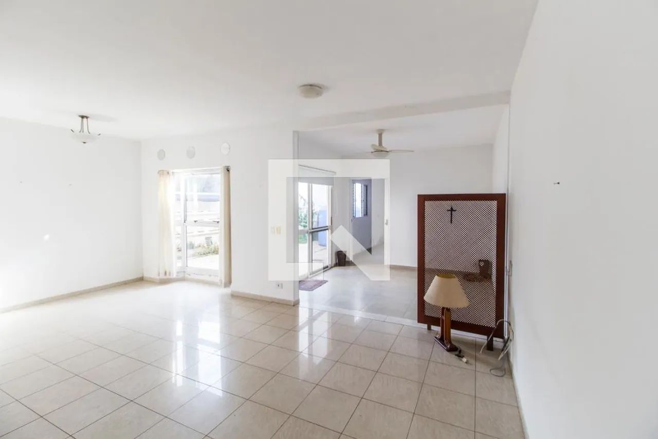 Casa à Venda - Alphaville, 3 Quartos, 160 m2 - Foto 2