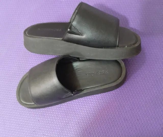 Chinelo Slide Preto. N. 36 - Leve e confortável - Foto 3