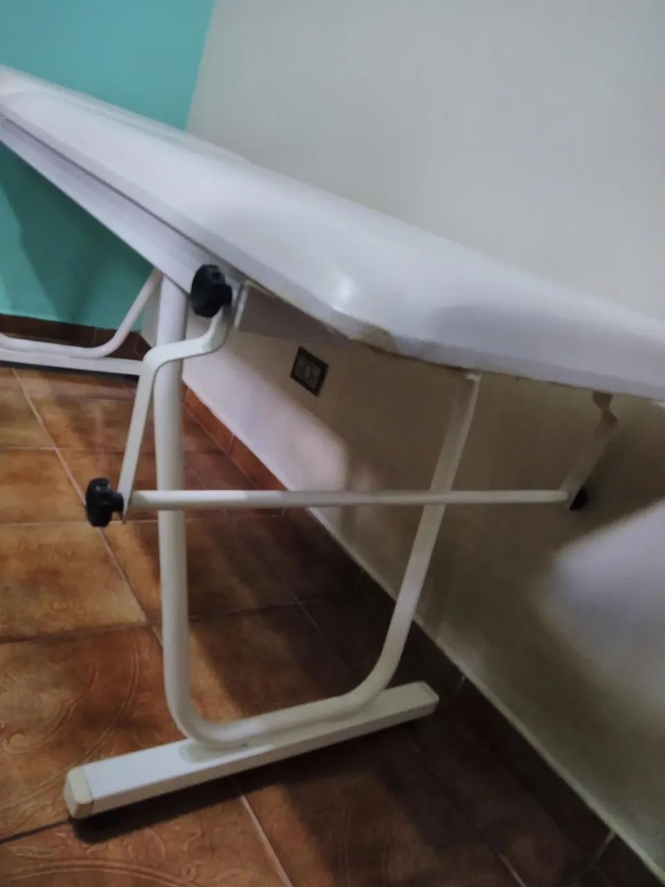 Maca de estética e massagem + escada  - Foto 5