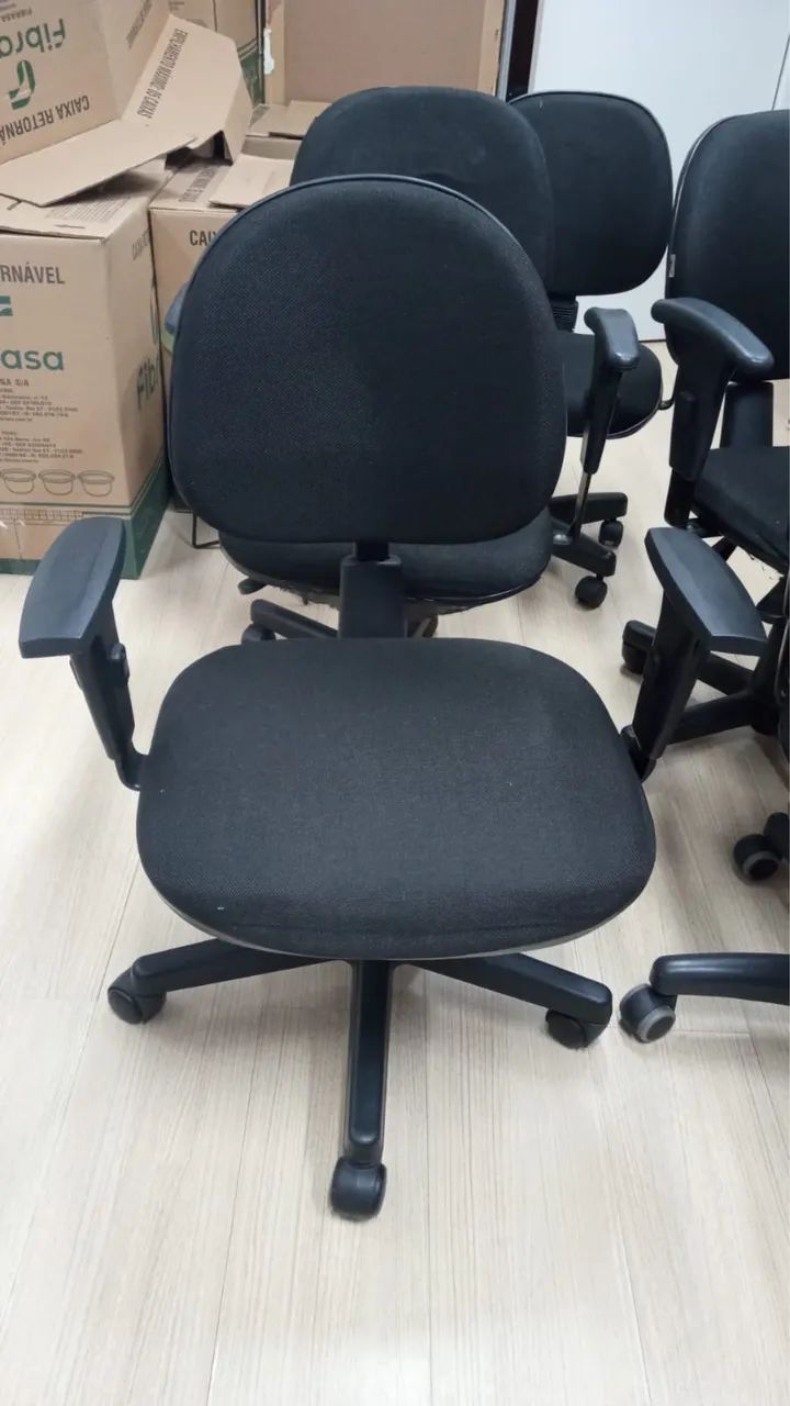 8 Cadeira operador 230 cada cadeira 