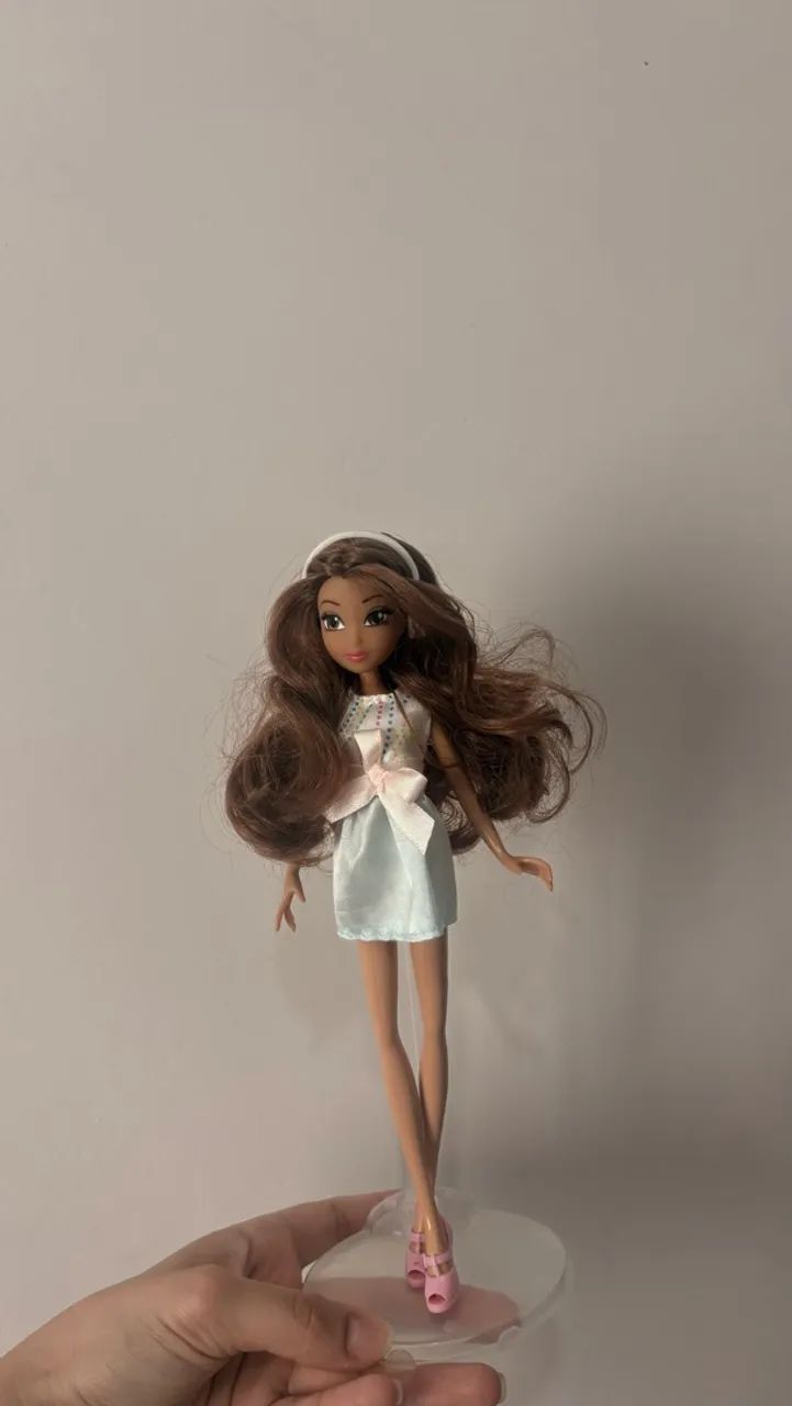 Boneca Violetta Disney  - Foto 3