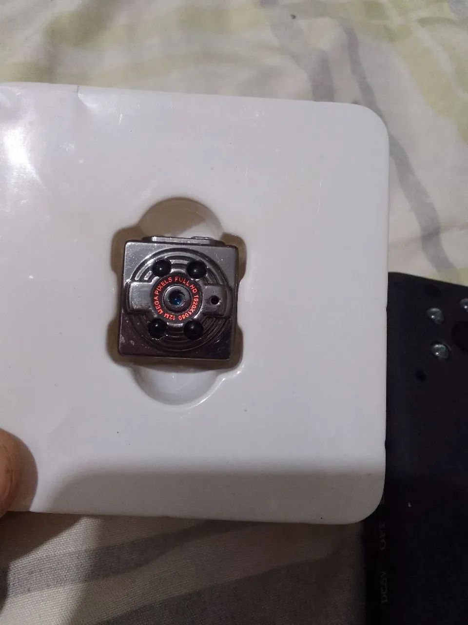 Mini camera espiã + detector de camera e acessorios - Foto 4