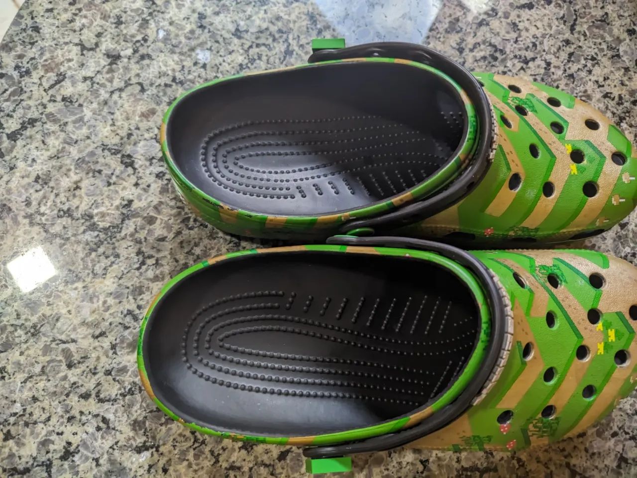 Crocs minecraft (não acompanha jibbitz)  - Foto 2