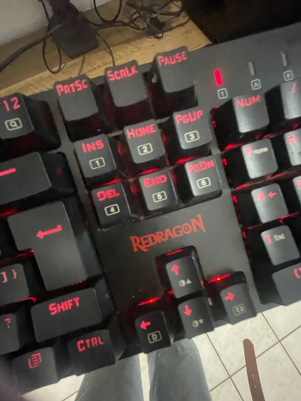 TECLADO REDRAGON SURARA PRO - Foto 4