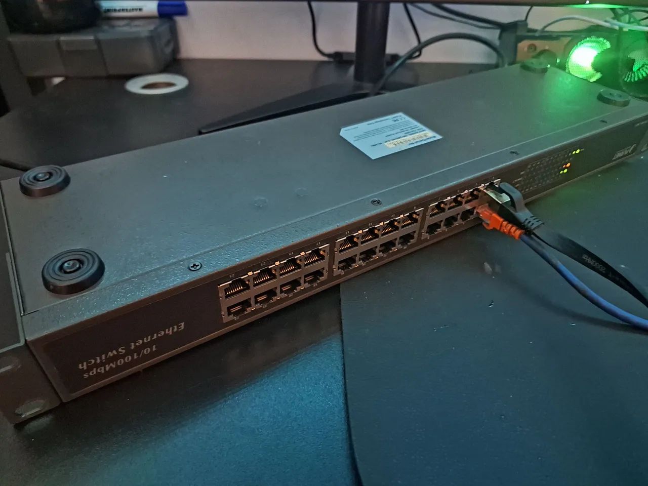 Switch Ethernet 24 Portas 10/100 Rack 19 - Planet FNSW-2401 - Foto 2