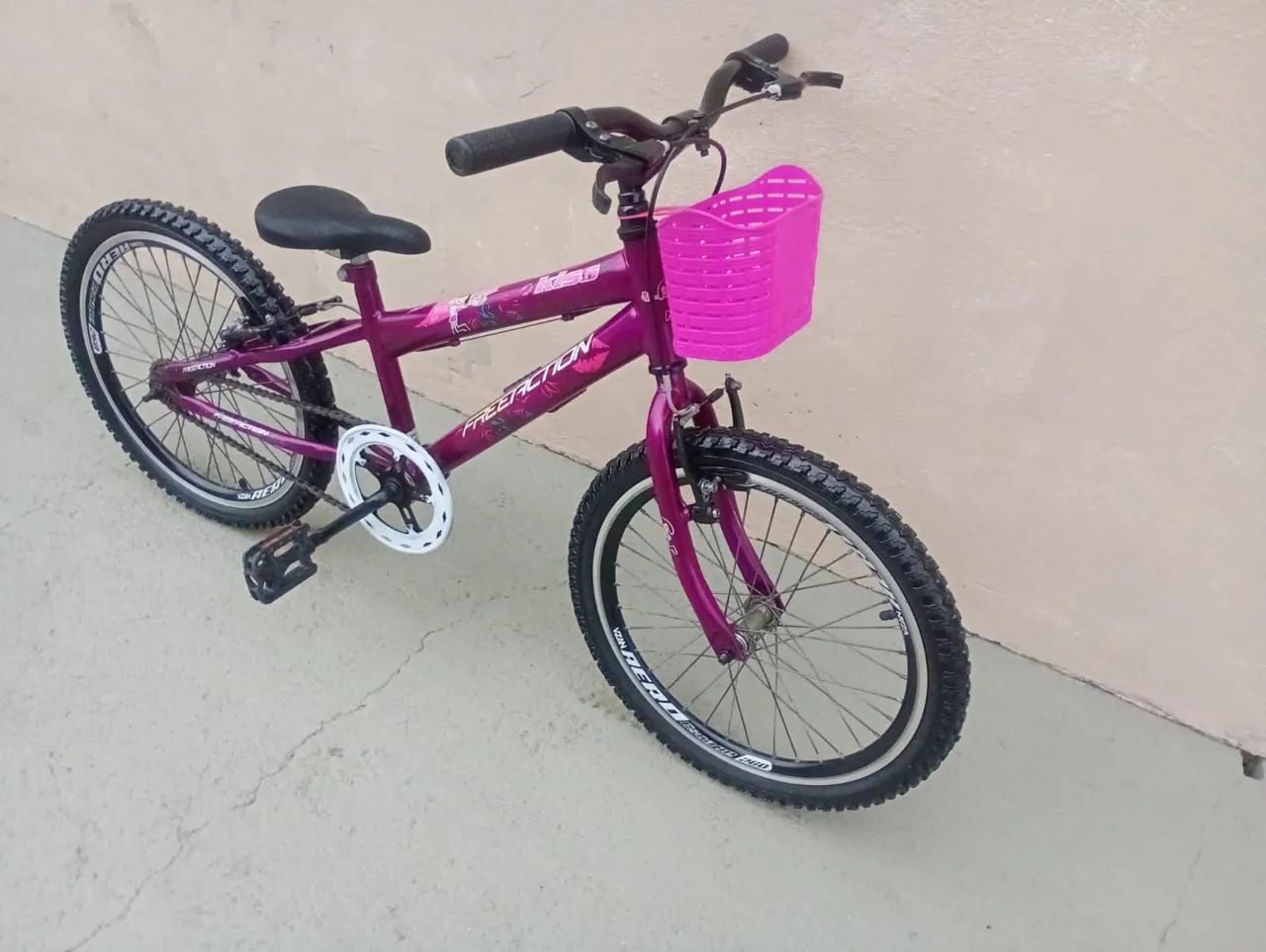 Bicicleta aro 20 seminova estado de nova  - Foto 4