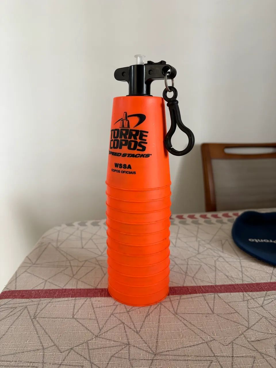 Brinquedo torre de copos  - Foto 3