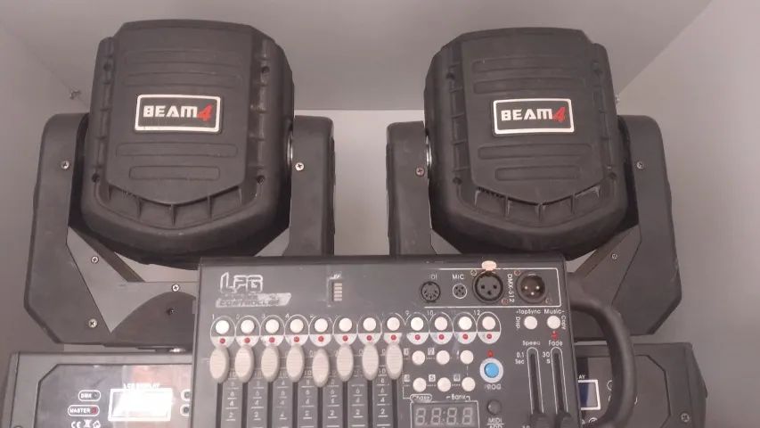 Kit 2 Moving Led Super Beam 100w Caleidoscopio