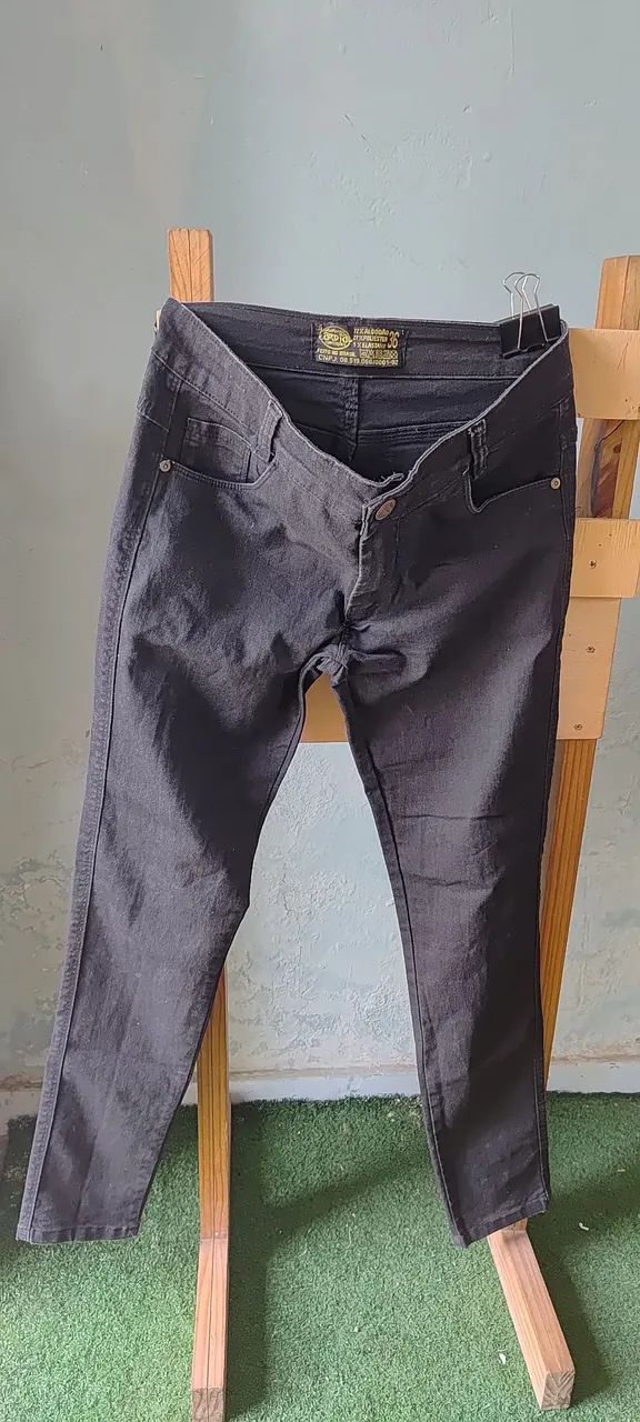 Calça de adolsescente 