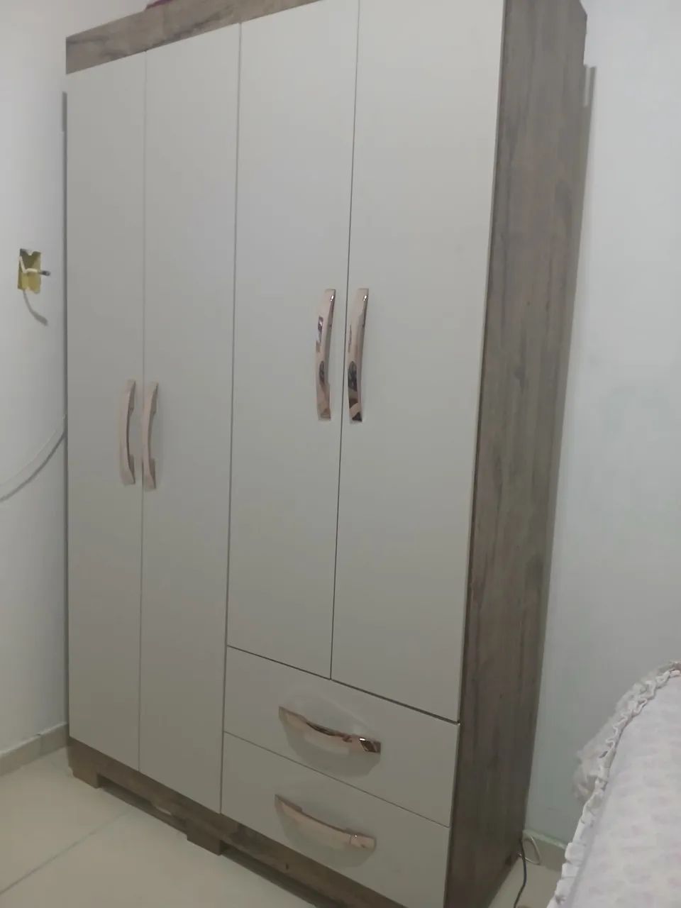 Guarda-roupa