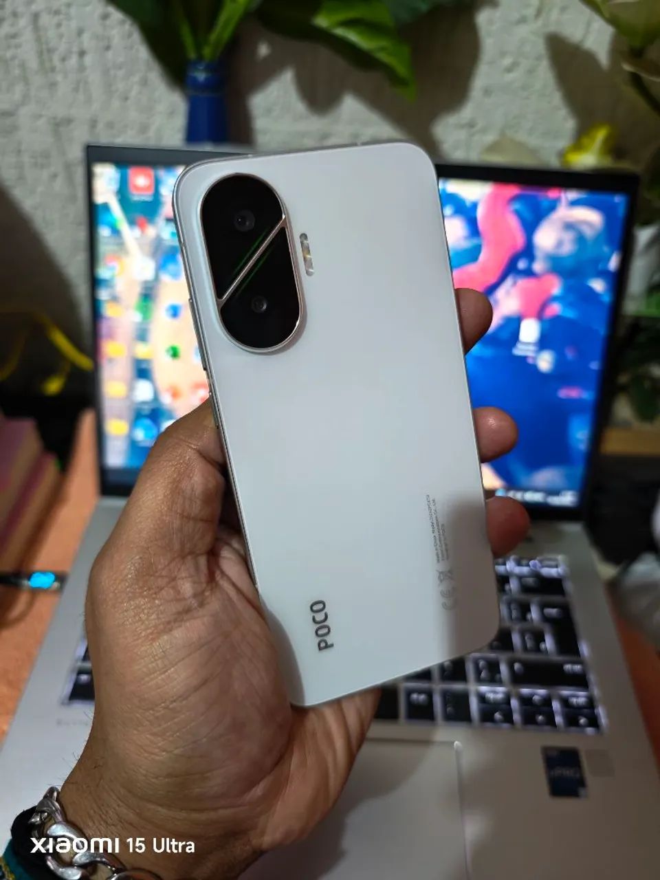 Xiaomi Poco F7 512/12 5G branco global - Celulares e Smartphones