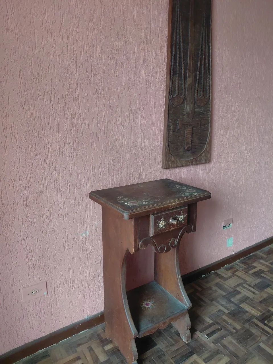 Mesa alta.