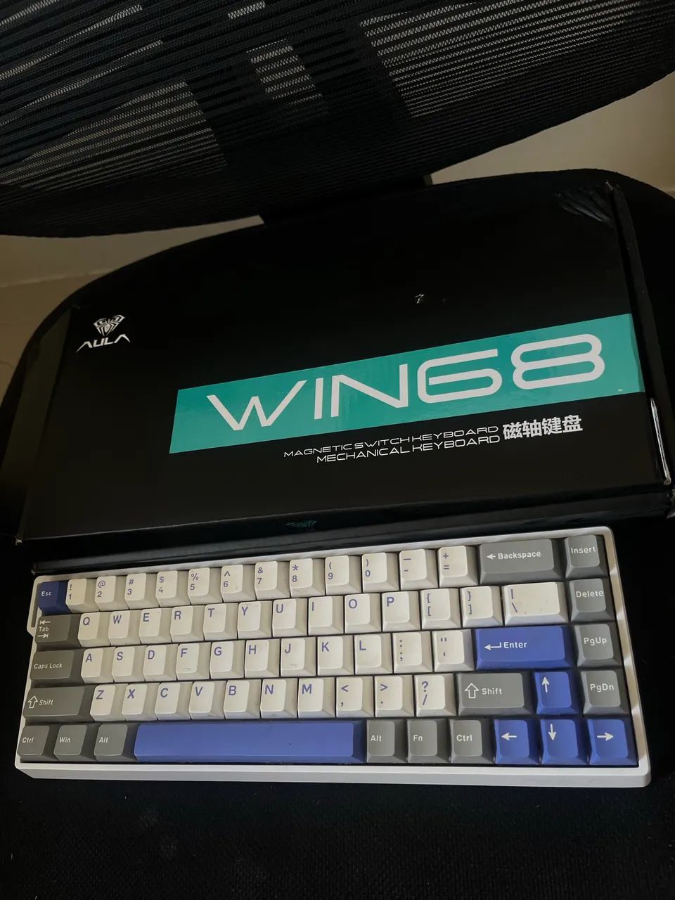 TECLADO MAGNÉTICO WIN68HE MAX