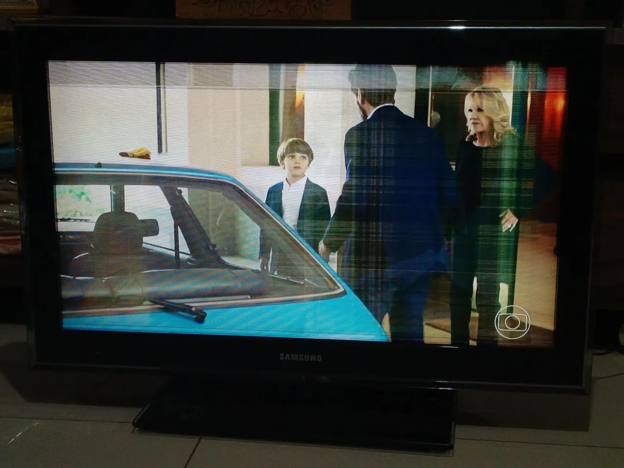 Tv com defeito 