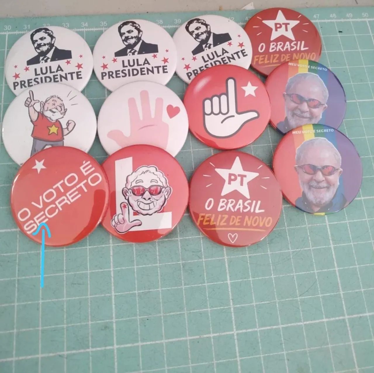 Bottons- Broches 