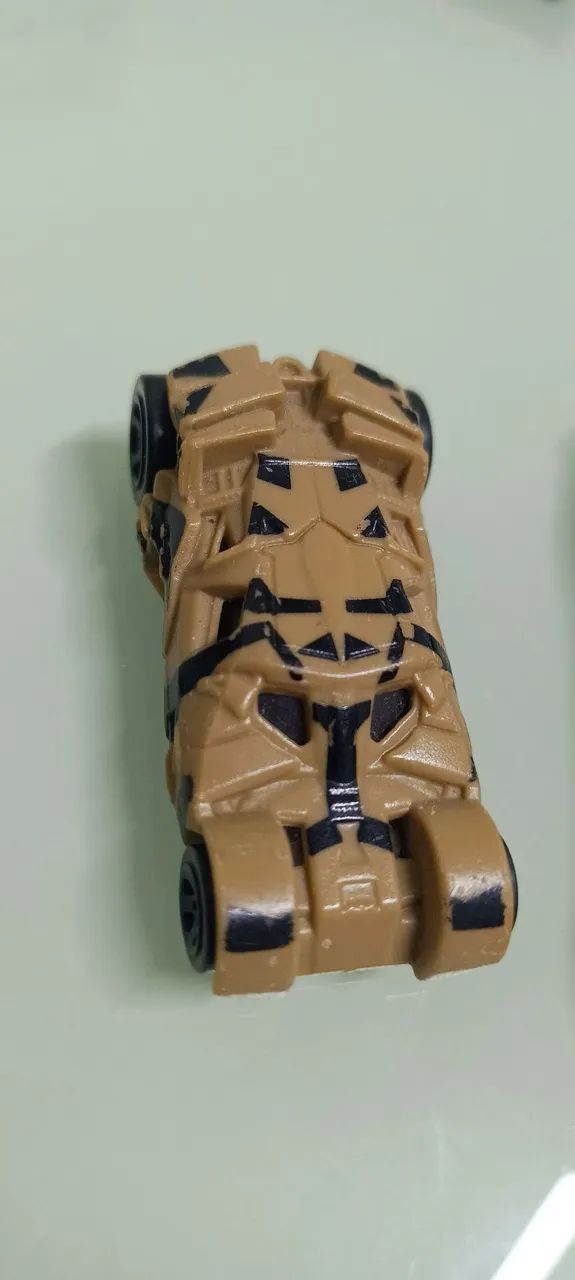 Carros Batman e Robin- Matell / Hot Wheels  - Foto 2