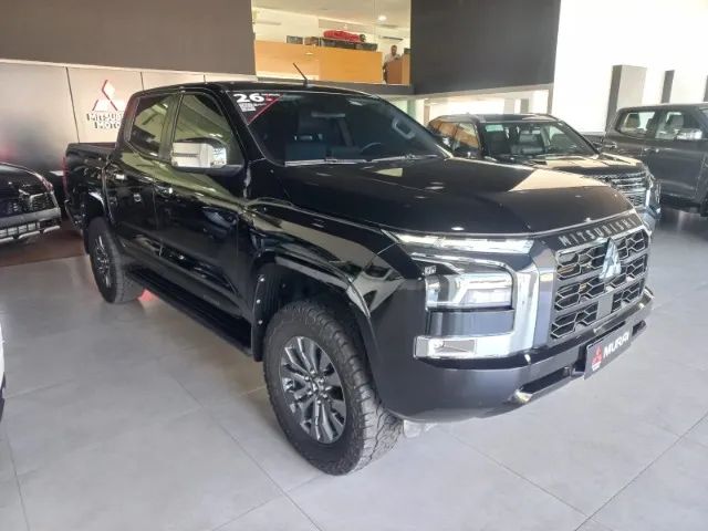 Mitsubishi Triton Triton HPE 2.4 CD 4x4 TB Diesel Aut. 2026