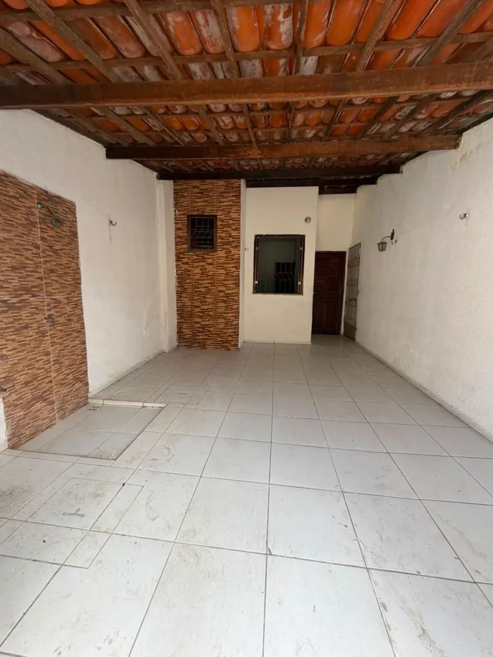 CASA PARA REPASSE NO CONDOMÍNIO BARROCÃO