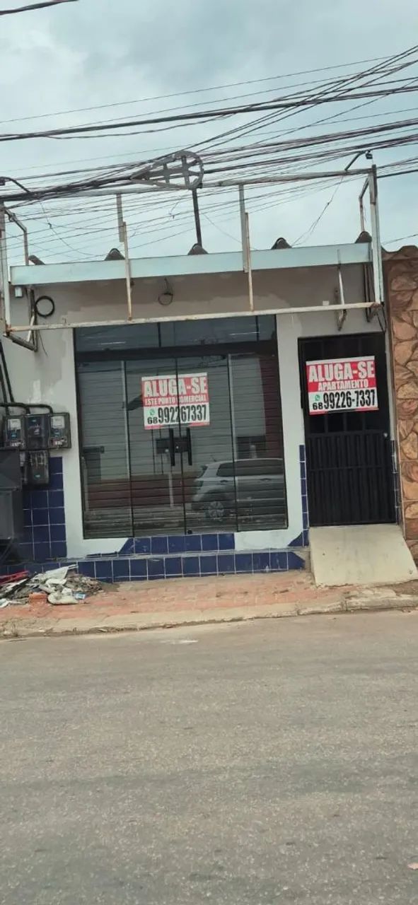 ALUGA-SE APARTAMENTO 
