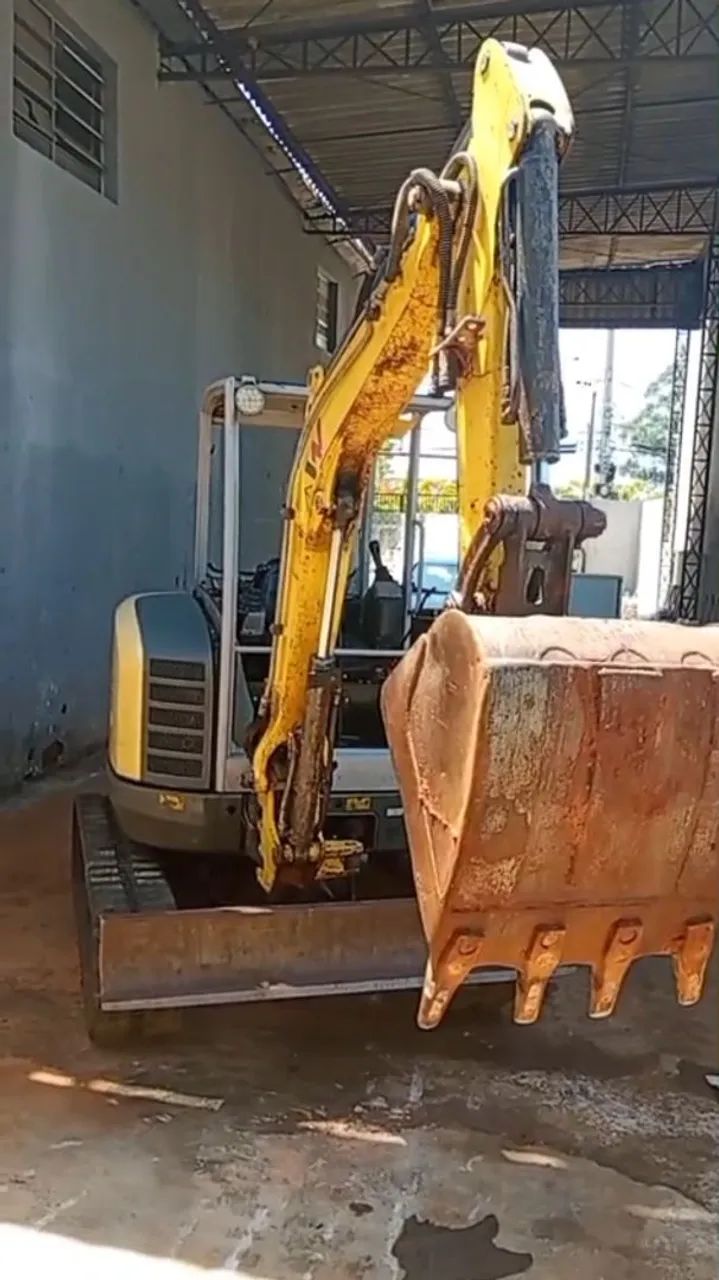 Mini escavadeira Walker Nelson EZ26 ,Ano : 2019