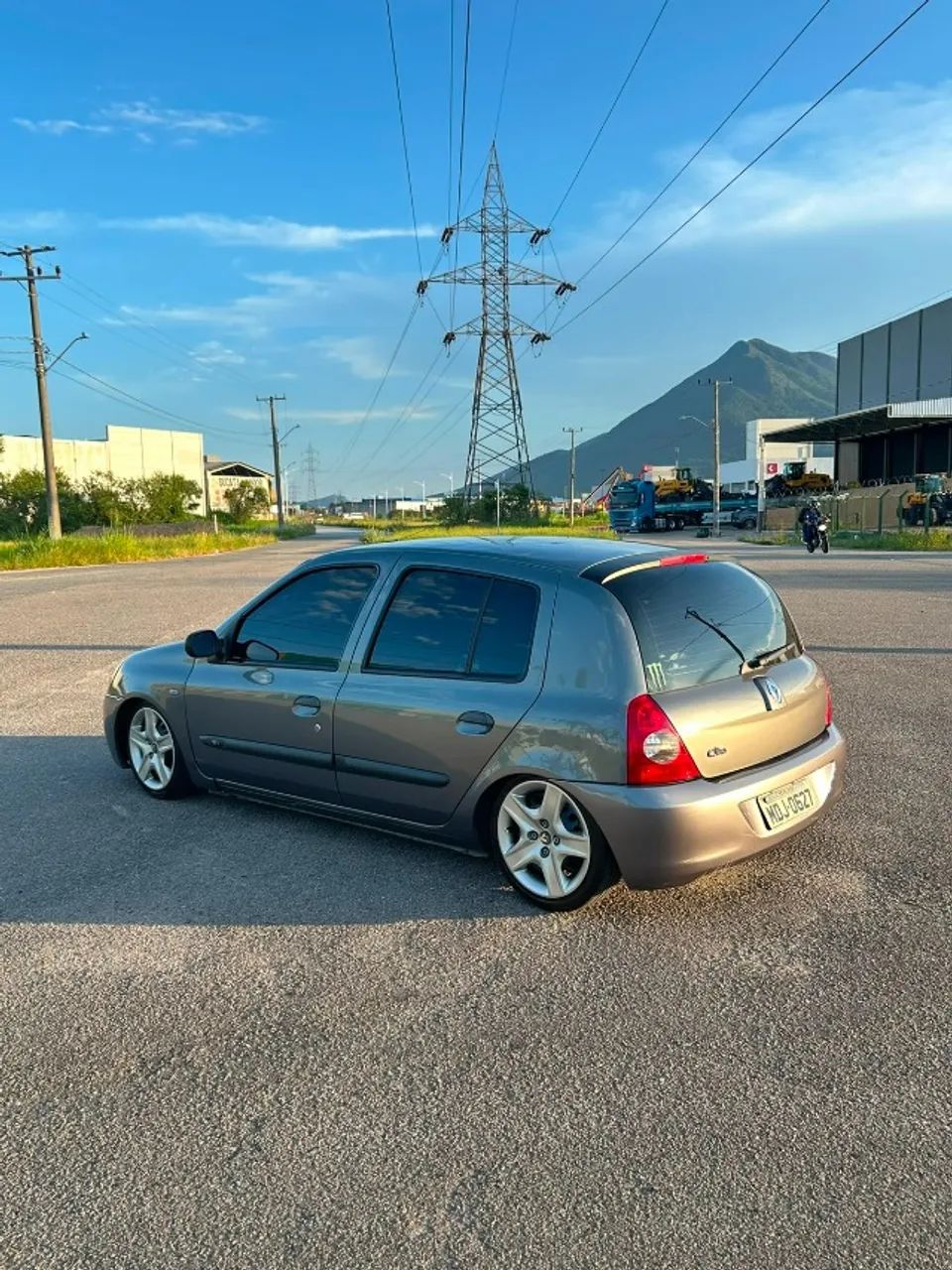 Renault Clio Expression Hi-flex 1.0 16V 5P 2007 - Foto 3