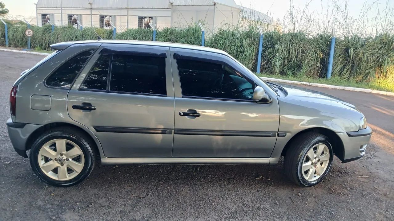 Volkswagen Gol Geração III Power 1.6 MI 8V Gasolina Mec. 4P 2003