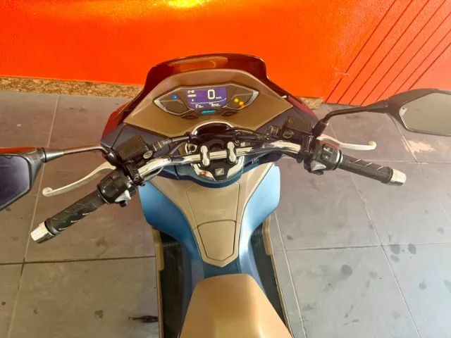 Honda PCX 160 DLX ABS - Foto 4