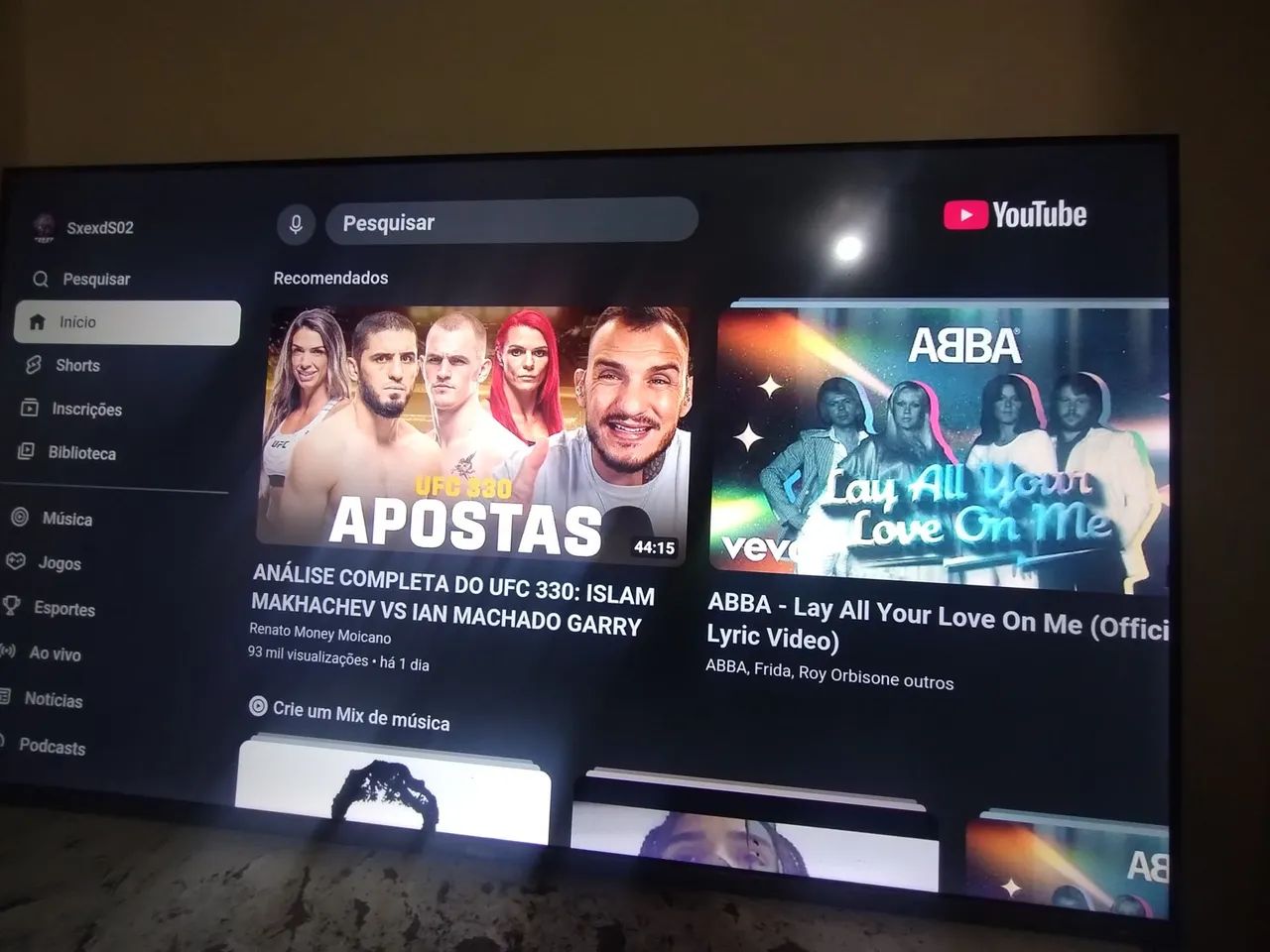 Vendo tv smart Philco Aipro4k - Foto 2
