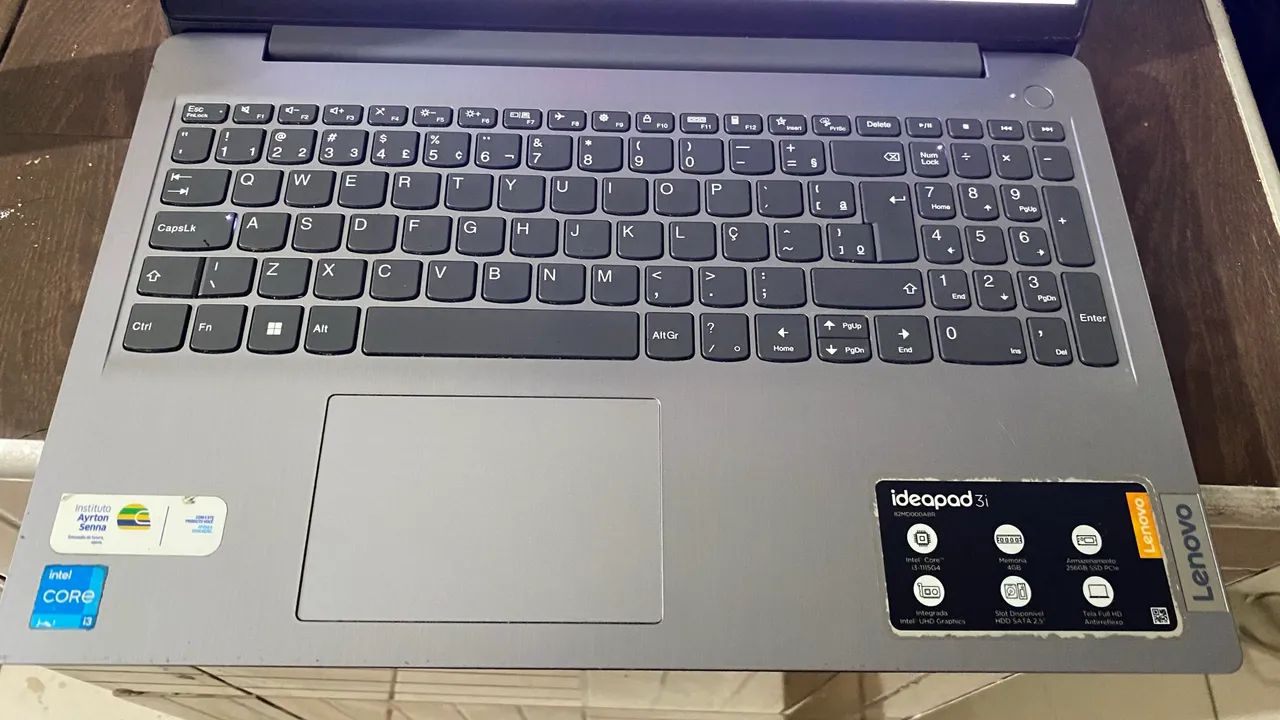 Lenovo IdeaPad I3  - Foto 5