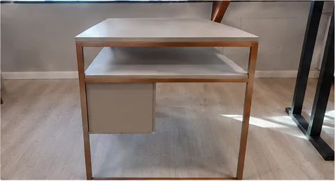 Mesa para Atendimento com Gavetas - Foto 5