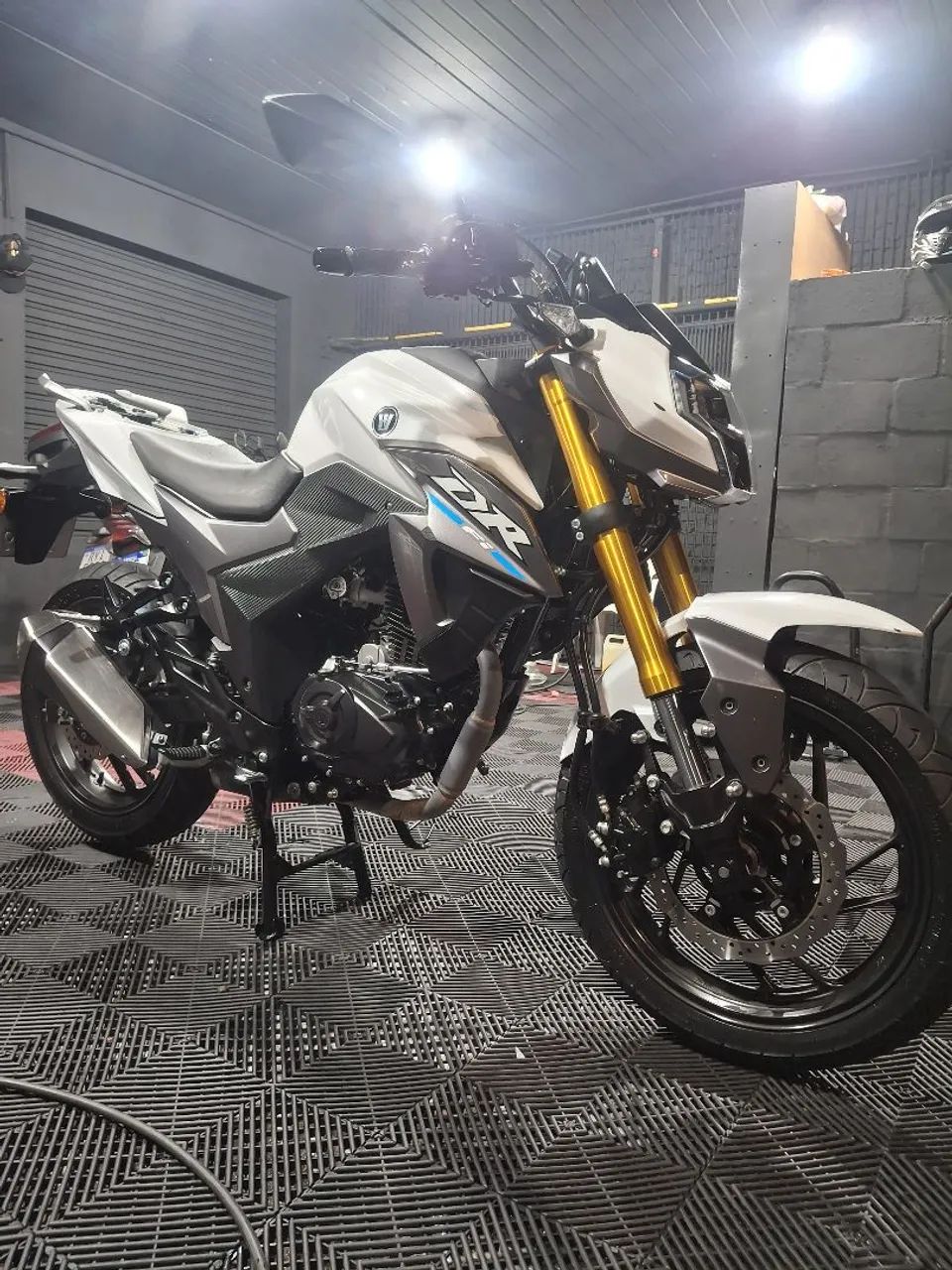 Vendo ou troco DR160s - Foto 3