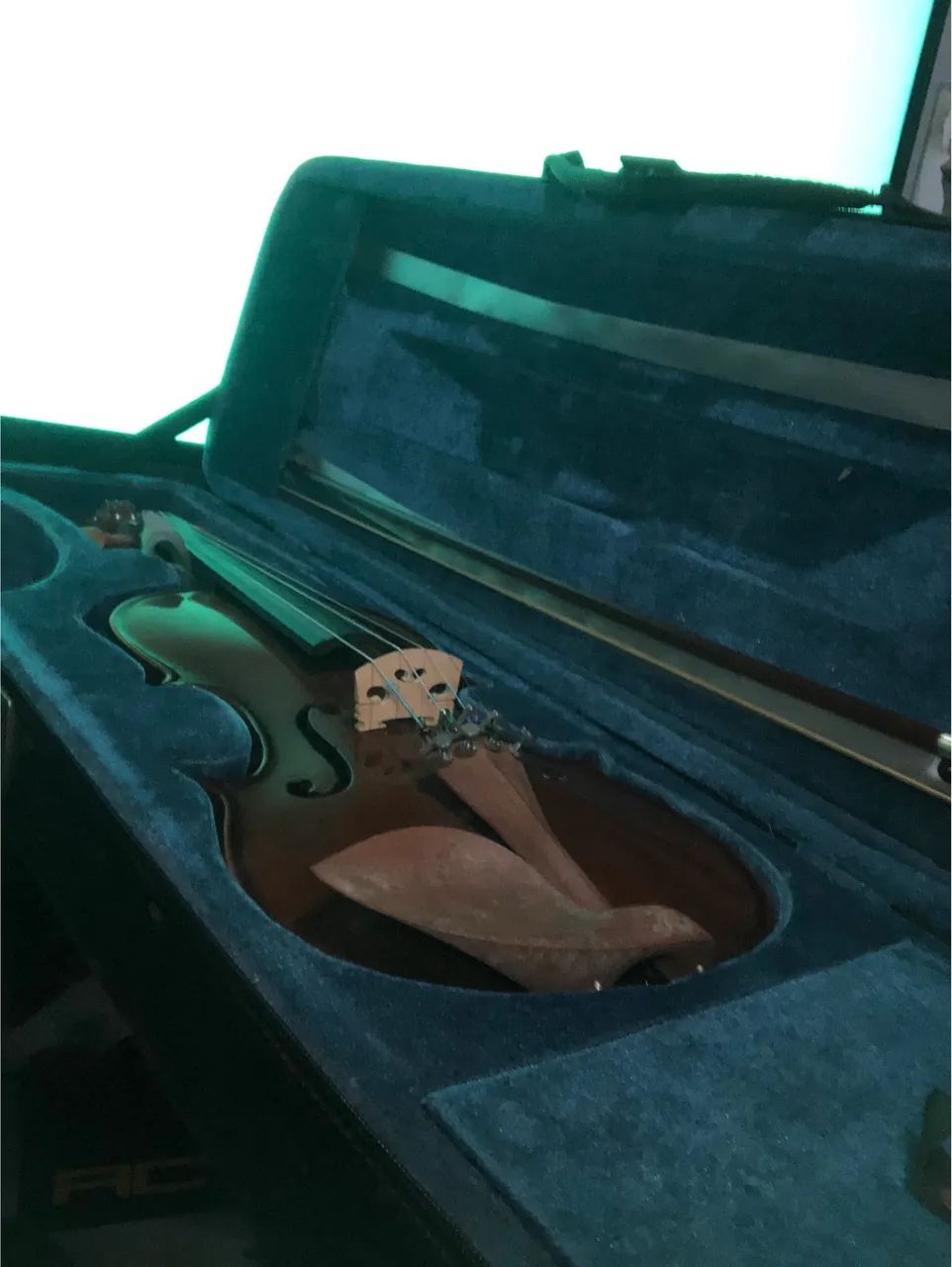 Violino Eagle 3/4 Usado + Espaleira, Estojo e Arco - Ótimo Estado - Foto 5