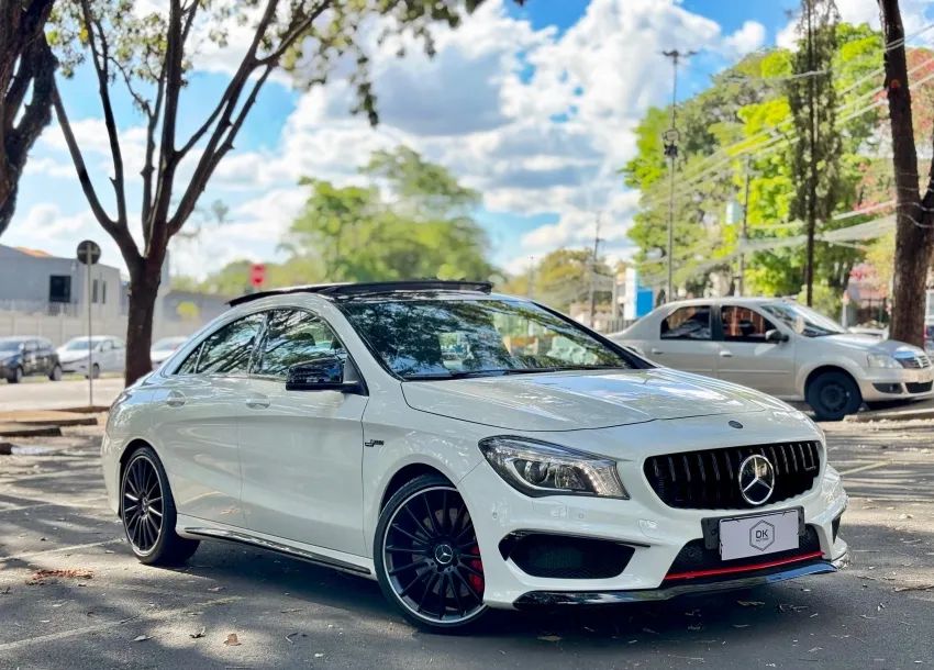 Mercedes-Benz Cla-45 Classe A45 AMG 4MATIC 2.0 Turbo Aut. 2016
