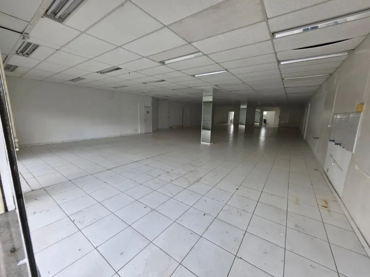 Loja Comercial c/ 800 m2 em Colombo - PR - Foto 3
