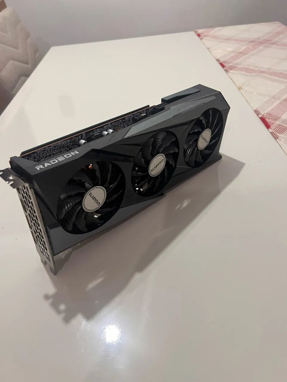 Rx7600 gaming oc gigabyte 