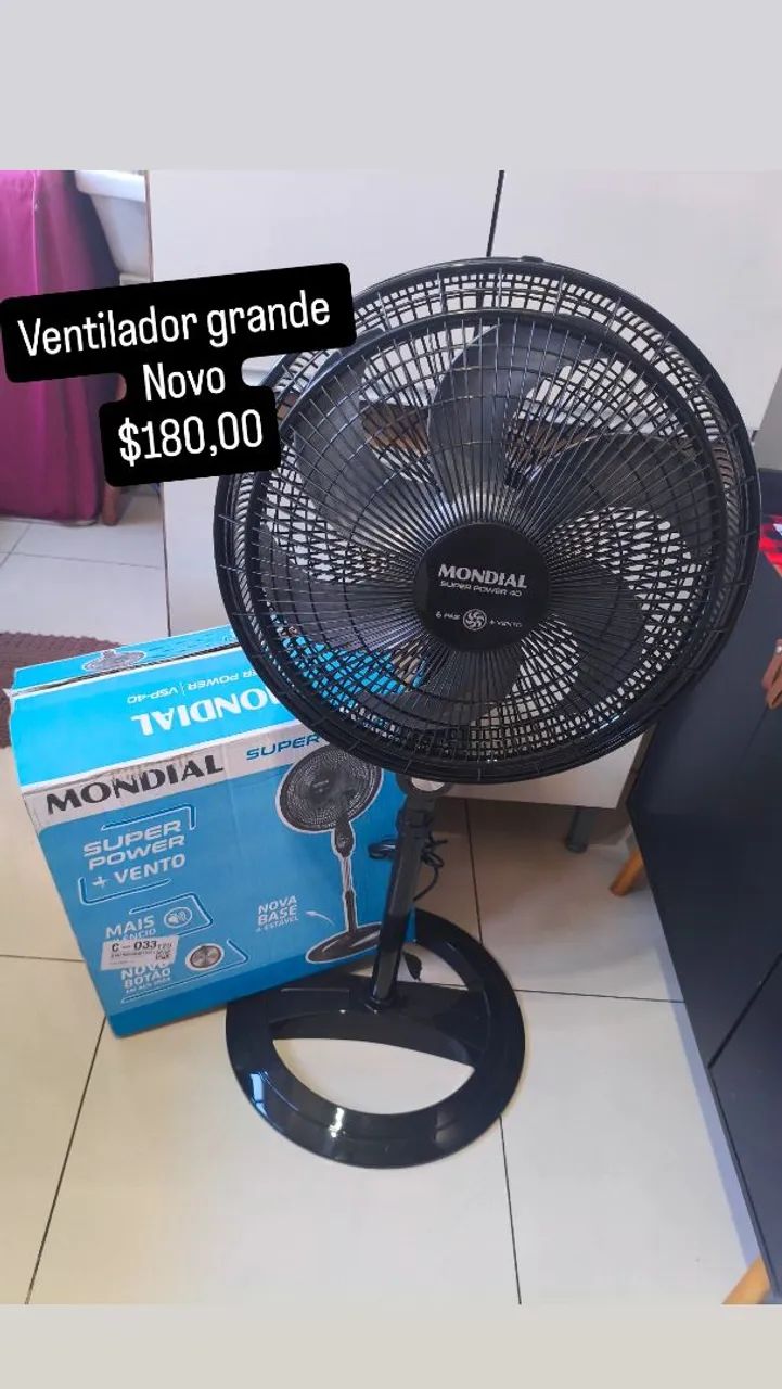 Ventilador grande Novo na caixa Mundial 