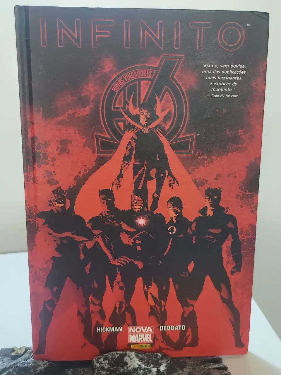 Pack HQ Marvel Vingadores - Foto 3