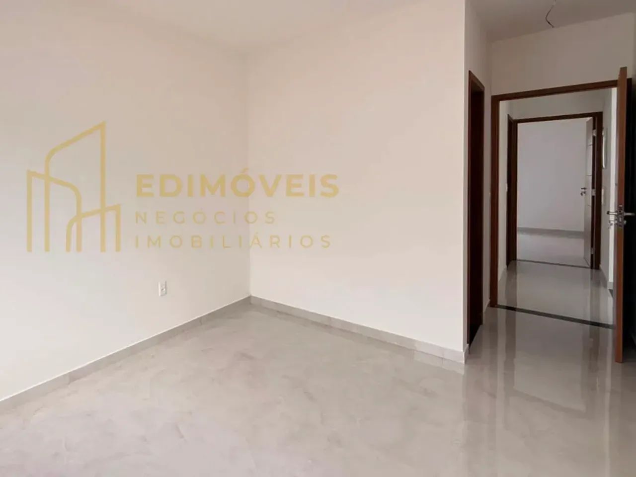 Casa Moderna com 2 Quartos em São Francisco, Próxima a Comércio! - Foto 2