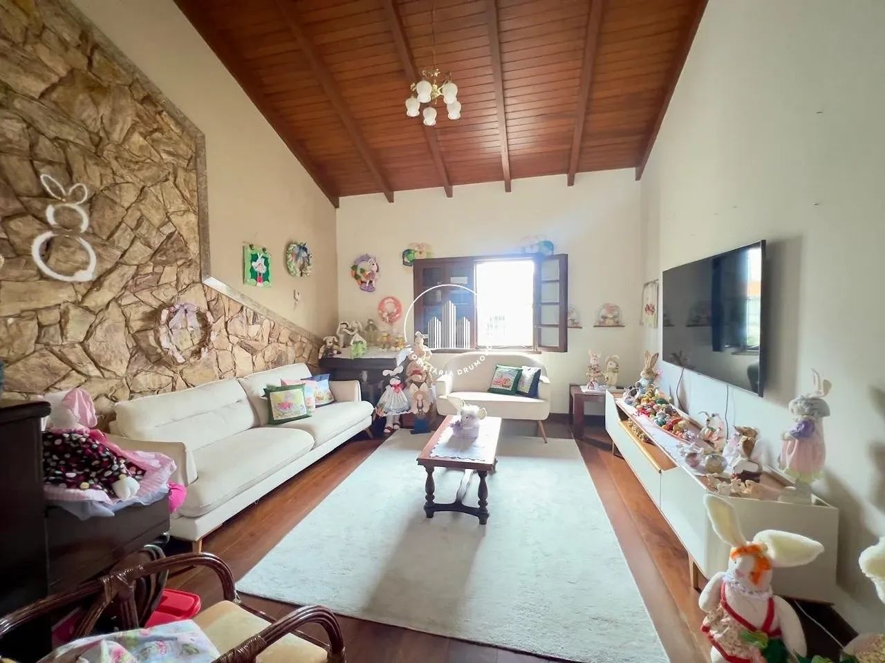 Casa 4 Quartos com 1 Suíte e 230m² - Balneário - Foto 2