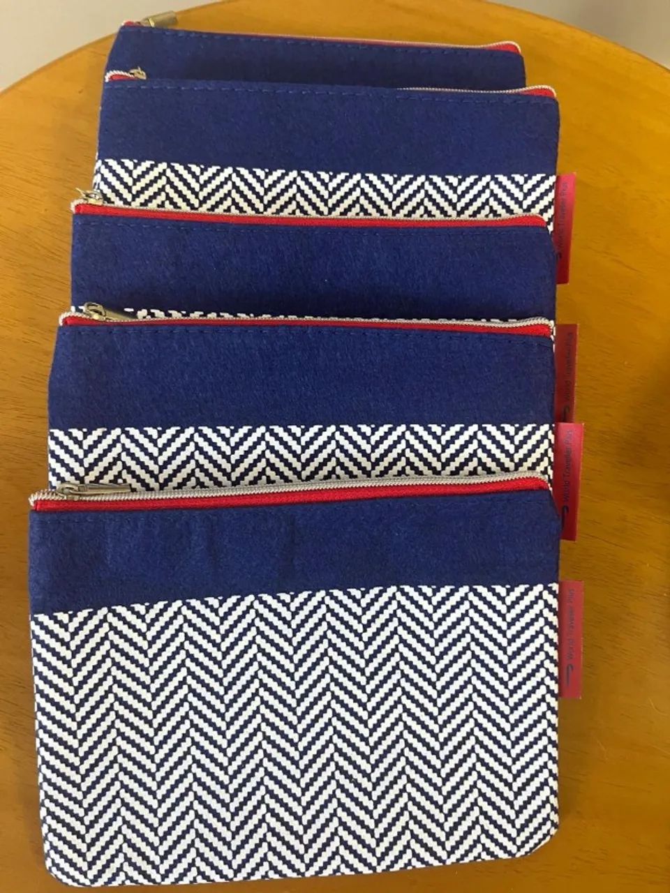 Necessaire para Viagem conjunto com 5