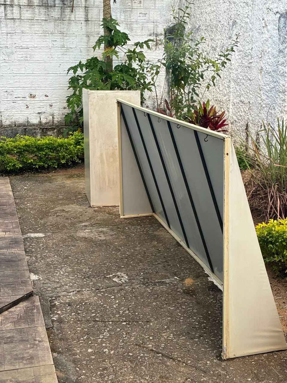 TOLDO FIXO - USADO EM BOAS CONDIÇÕES 