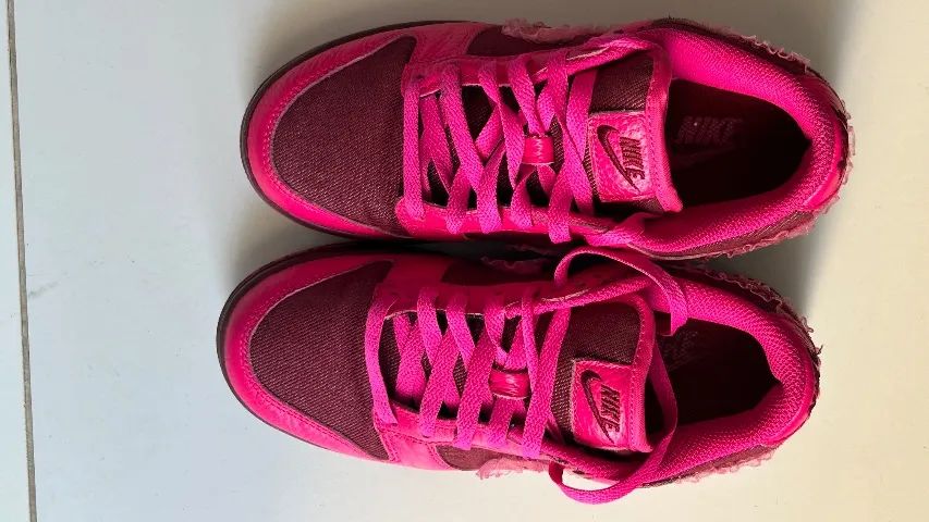 Tênis Nike Dunk Low Valentine?s Day. Número 35 - Foto 4